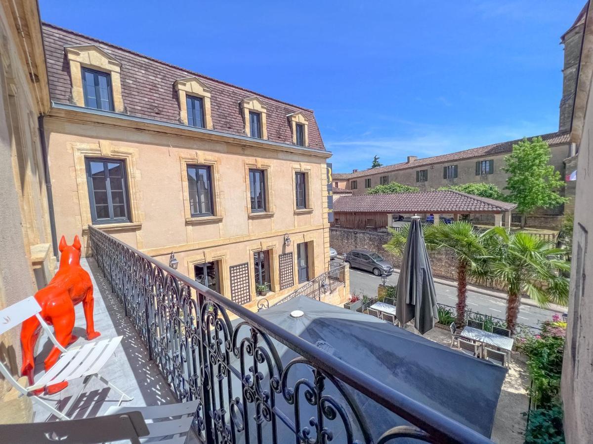 Le B Acomodação com café da manhã Belvès Exterior foto