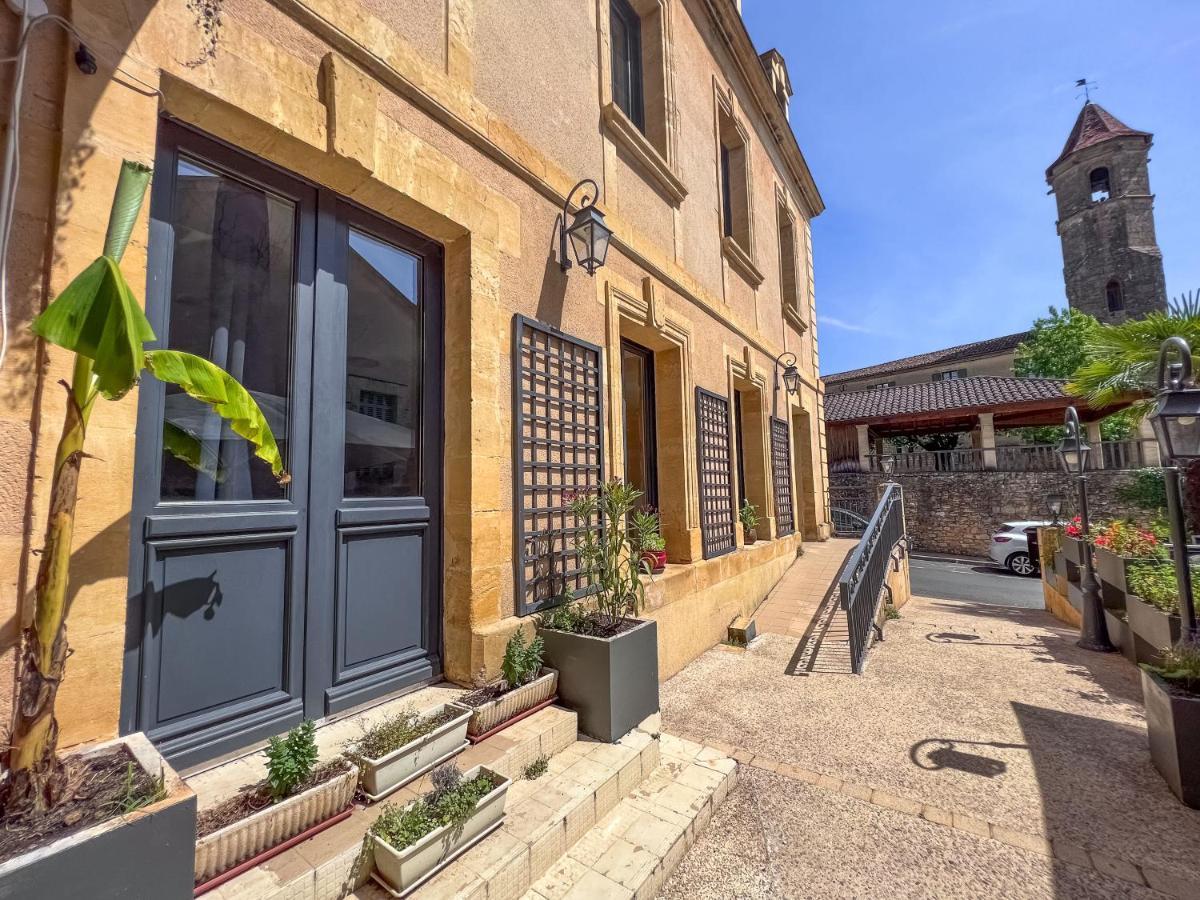 Le B Acomodação com café da manhã Belvès Exterior foto
